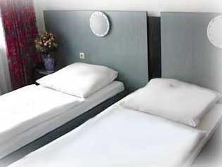 Hotel Diplomat Φραγκφούρτη Εξωτερικό φωτογραφία