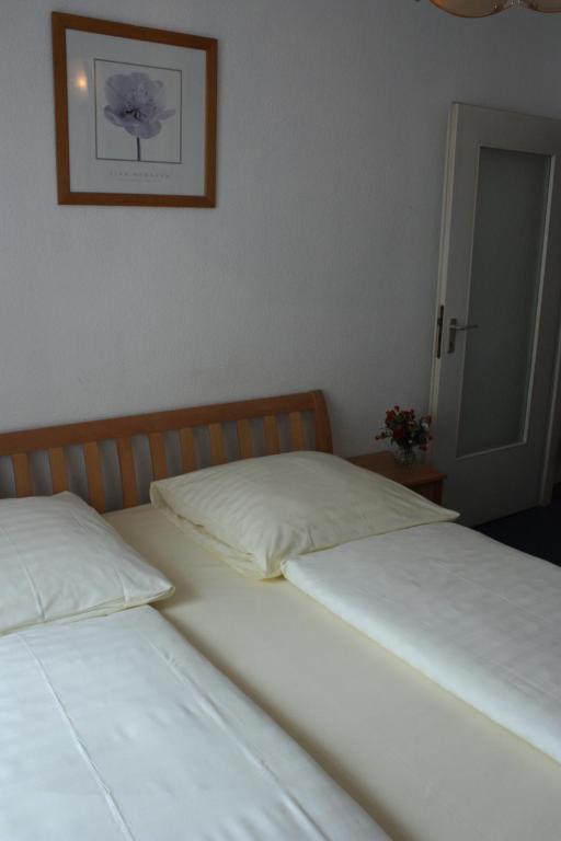 Hotel Diplomat Φραγκφούρτη Δωμάτιο φωτογραφία