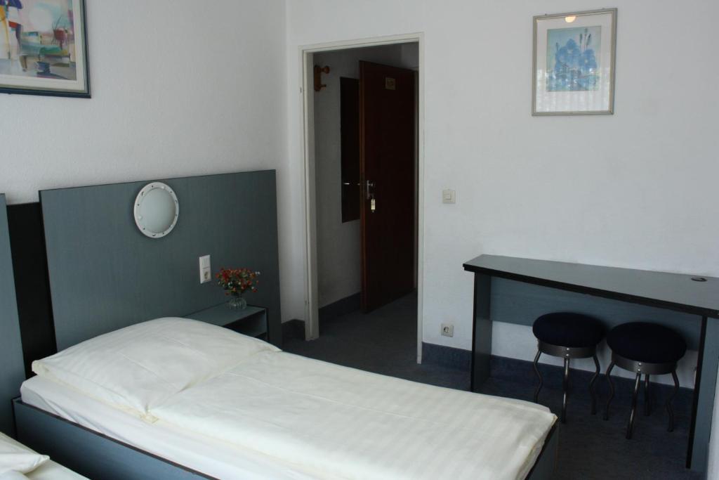Hotel Diplomat Φραγκφούρτη Δωμάτιο φωτογραφία